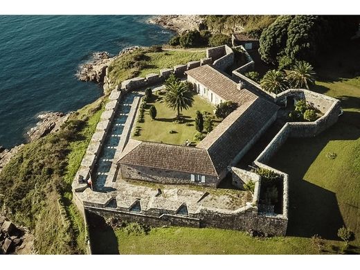Château · Castle in Corcubión
