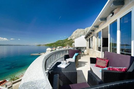 Luxury home in Makarska, Split-Dalmatia