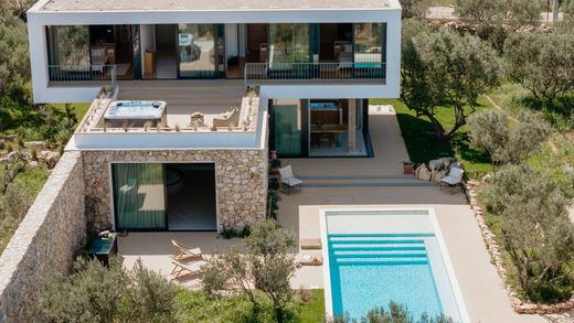 Luxury home for sale in Šolta