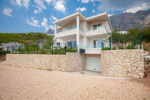 Luxury home in Makarska, Split-Dalmatia