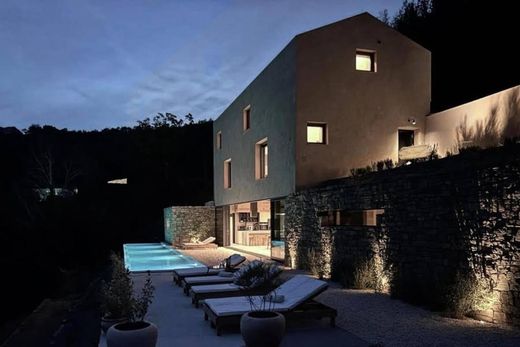 Luxury home in Motovun, Motovun-Montona