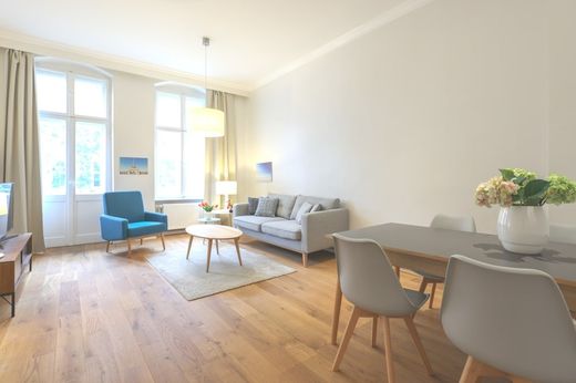 Apartment / Etagenwohnung in Prenzlauer Berg, Berlin