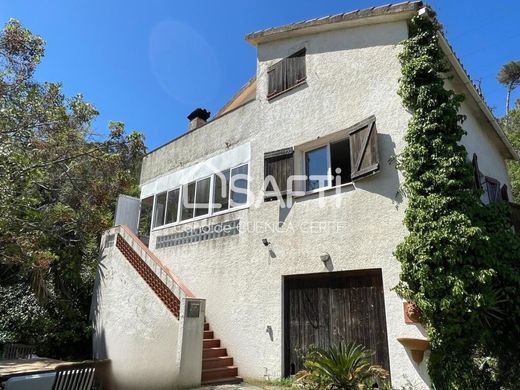 Luxus-Haus in Sant Fost de Campsentelles, Provinz Barcelona