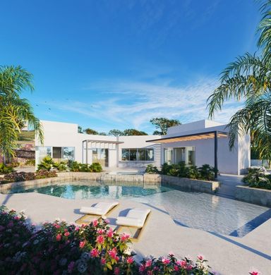Villa in Playas de Orihuela, Alicante