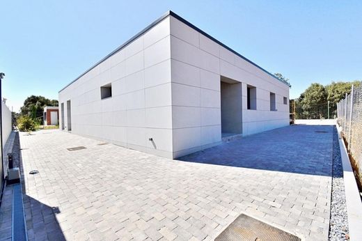 Villa in Chiloeches, Guadalajara