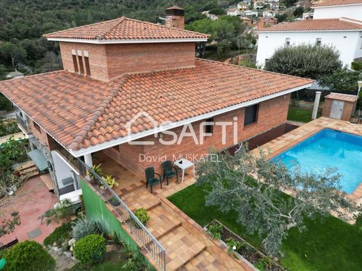 Villa in la Garriga, Province of Barcelona