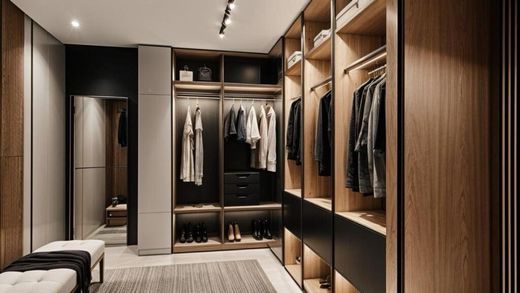 Apartment / Etagenwohnung in Valencia, Provinz Valencia