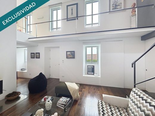 Villa in Santiago de Compostela, Provincia da Coruña