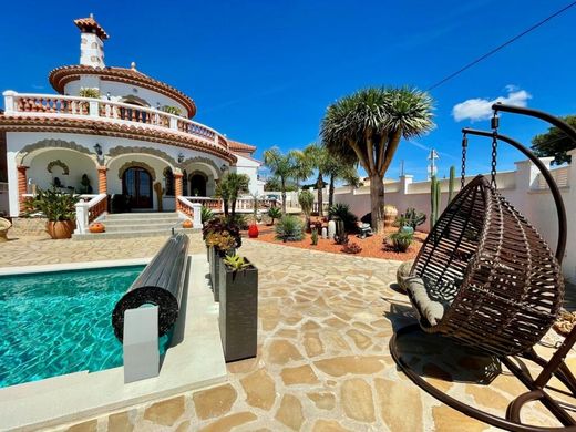 Villa in Mont-roig del Camp, Province of Tarragona