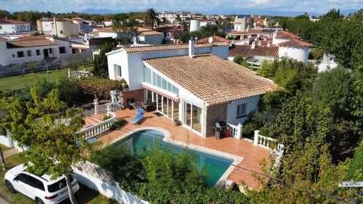 Villa in Empuriabrava, Provinz Girona