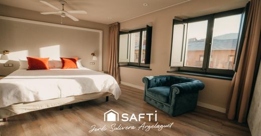 Residential complexes in Montellá, Province of Lleida