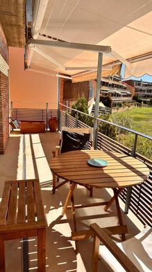 Apartment / Etagenwohnung in Gualta, Provinz Girona