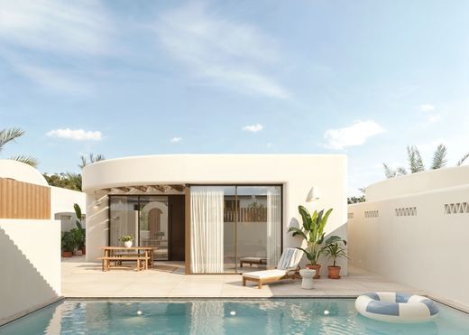 Villa in La Finca Golf, Alicante