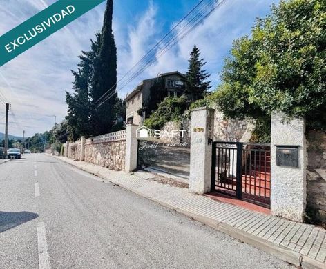 Luxury home in Olesa de Bonesvalls, Province of Barcelona