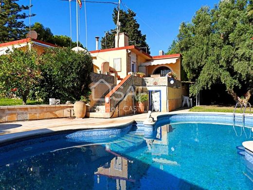 Villa in Alicante, Provincia de Alicante