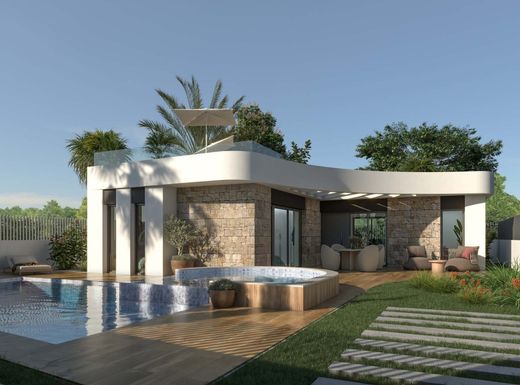 Villa in Los Montesinos, Alicante