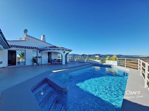 Villa en Pego, Provincia de Alicante