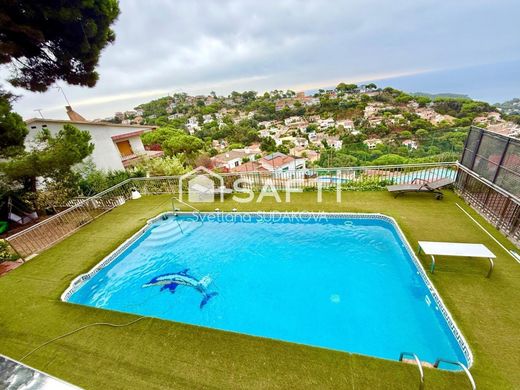 Villa in Lloret de Mar, Province of Girona