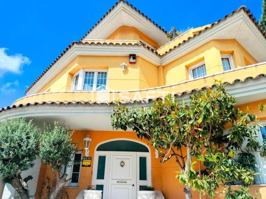 Villa en Pineda, Provincia de Barcelona