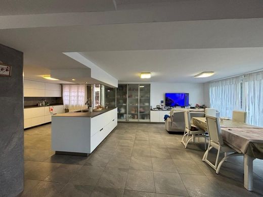 Villa in Nigrán, Pontevedra