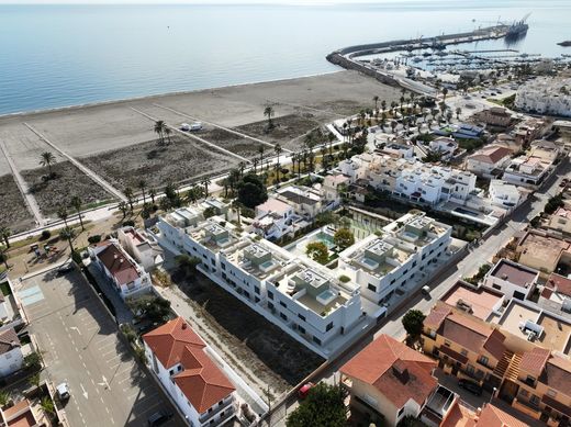 Apartment / Etagenwohnung in Vera, Almería