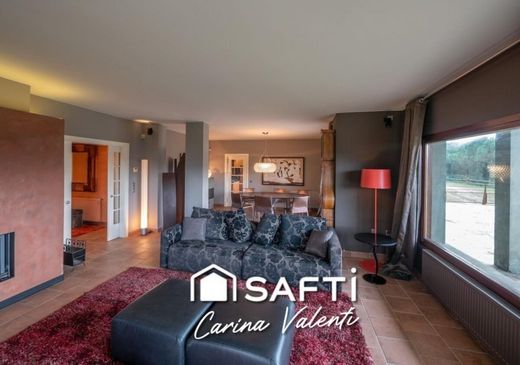 Βίλα σε Bescanó, Província de Girona