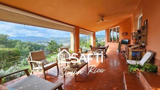 Villa en Cervelló, Provincia de Barcelona