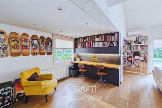 Villa in Sant Pere de Ribes, Province of Barcelona