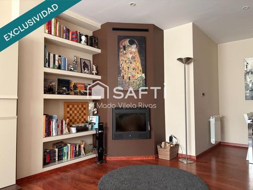 Apartment / Etagenwohnung in Santiago de Compostela, Provincia da Coruña