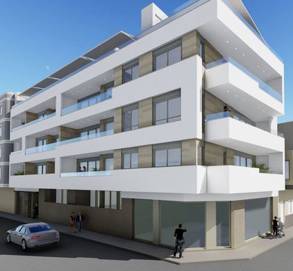 Penthouse in Torrevieja, Alicante