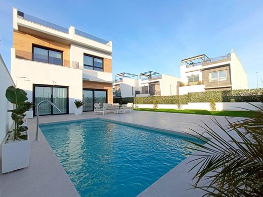 Villa in Benijofar, Alicante