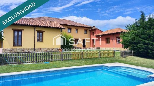 Luxury home in Santovenia de Valdoncina, Leon