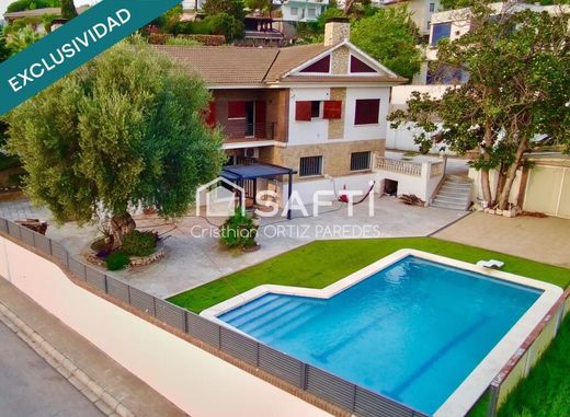 Villa en Tiana, Provincia de Barcelona