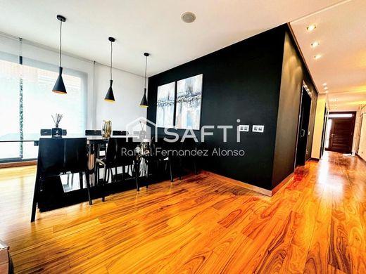 Villa in Sariegos, Provincia de León