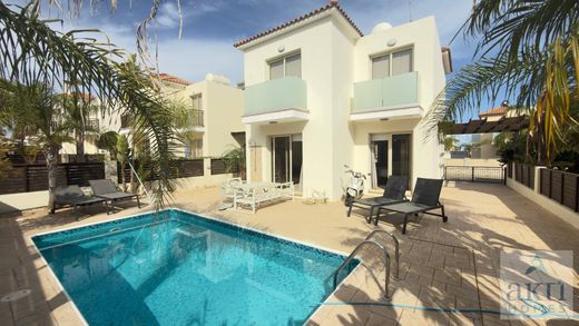 Willa w Paralímni, Famagusta District