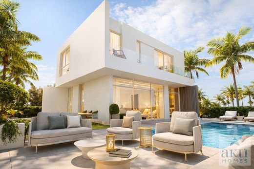 Villa Protaras, Paralímni