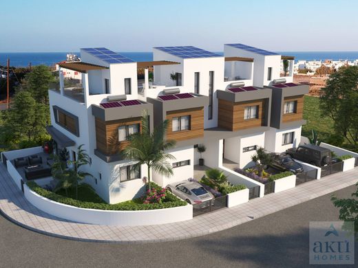 Şehir evi  Paralímni, Famagusta District