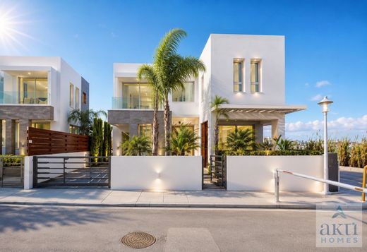 Villa in Paralímni, Famagusta District