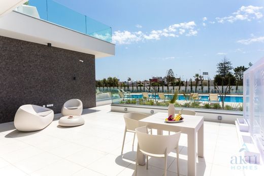 Apartment / Etagenwohnung in Agia Napa, Agía Nápa