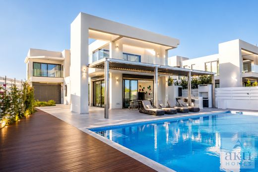 Villa in Ayia Thekla, Sotíra