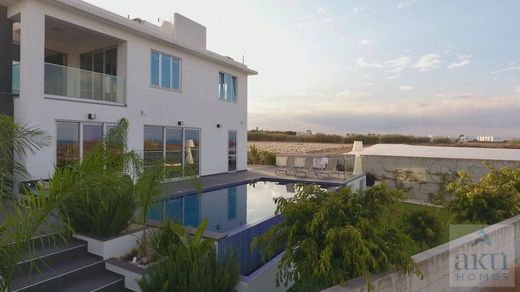 Villa in Paralímni, Famagusta District