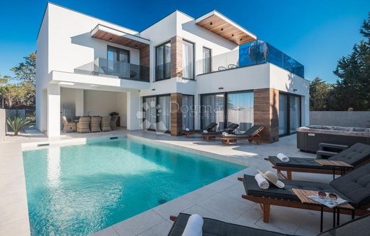 Casa de lujo en Umag, Grad Umag