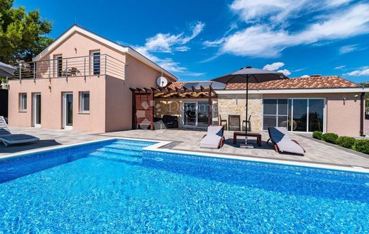 Luxury home in Polača, Zadar
