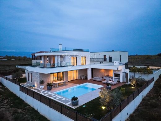 Casa de lujo en Privlaka, Zadar
