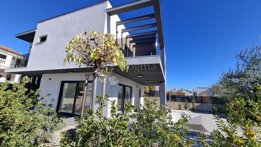 Maison de luxe à Krk, Grad Krk