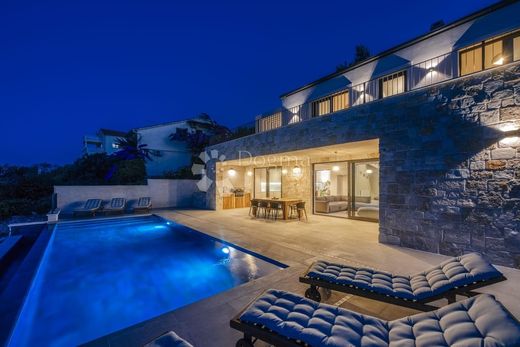 Luxury home in Zadar