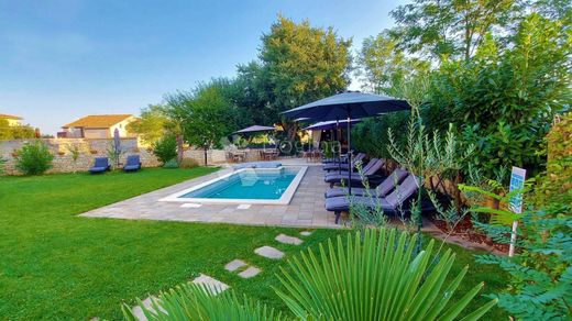 Luxus-Haus in Bale, Bale-Valle