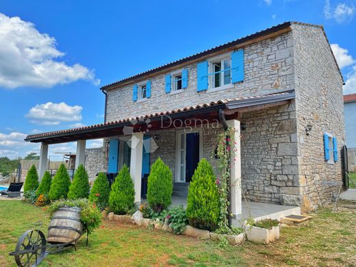 Luxury home in Vrsar, Vrsar-Orsera