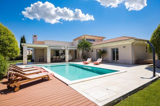 호화 저택 / Medulin, Istria