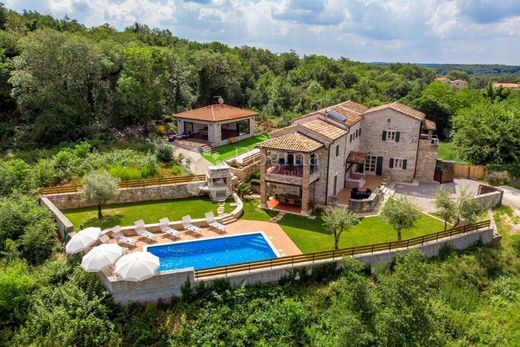 Luxury home in Tinjan, Istria